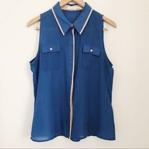 Sleeveless sheer button up with contrast